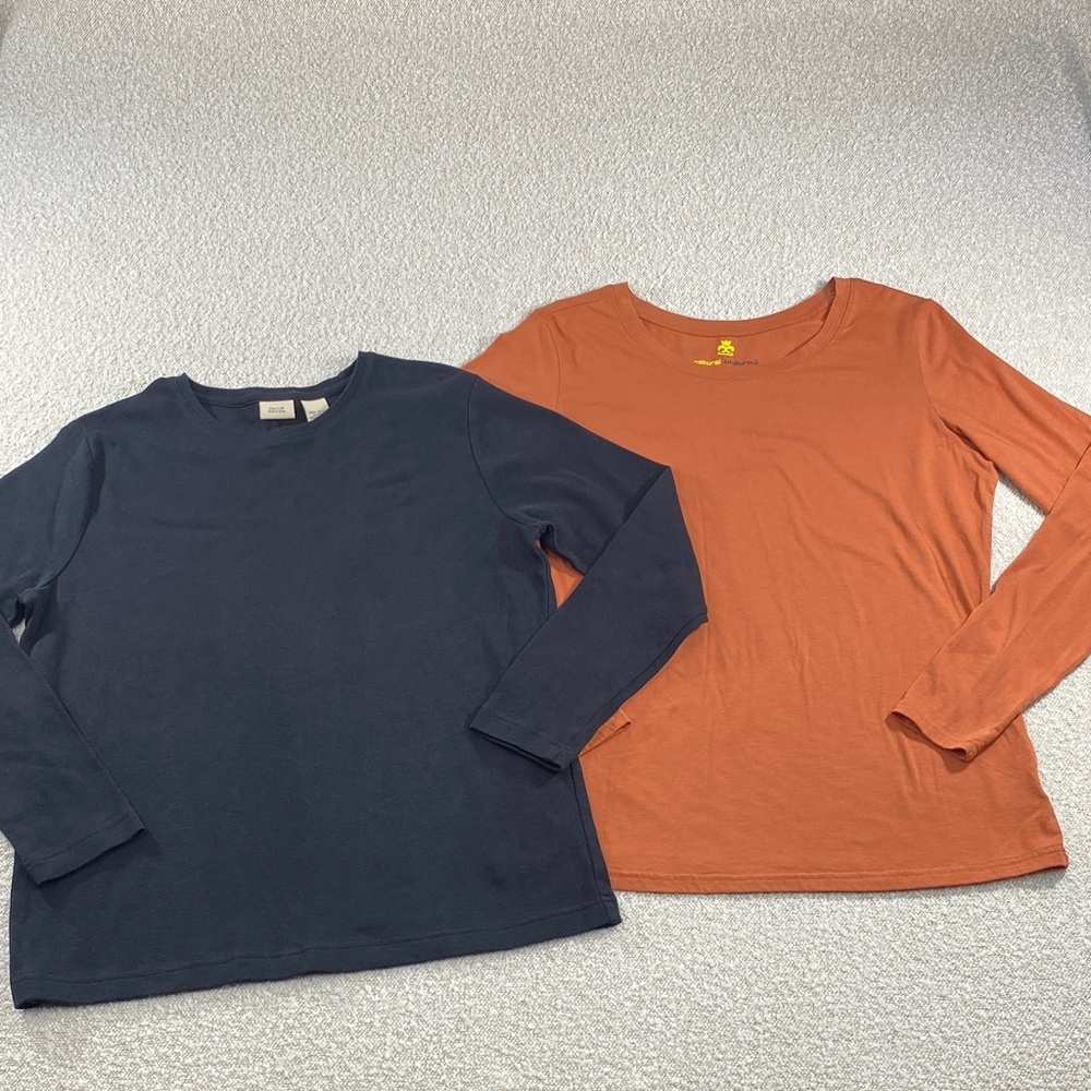 Womans Long-Sleeve Tee Pair - Navy & Rust